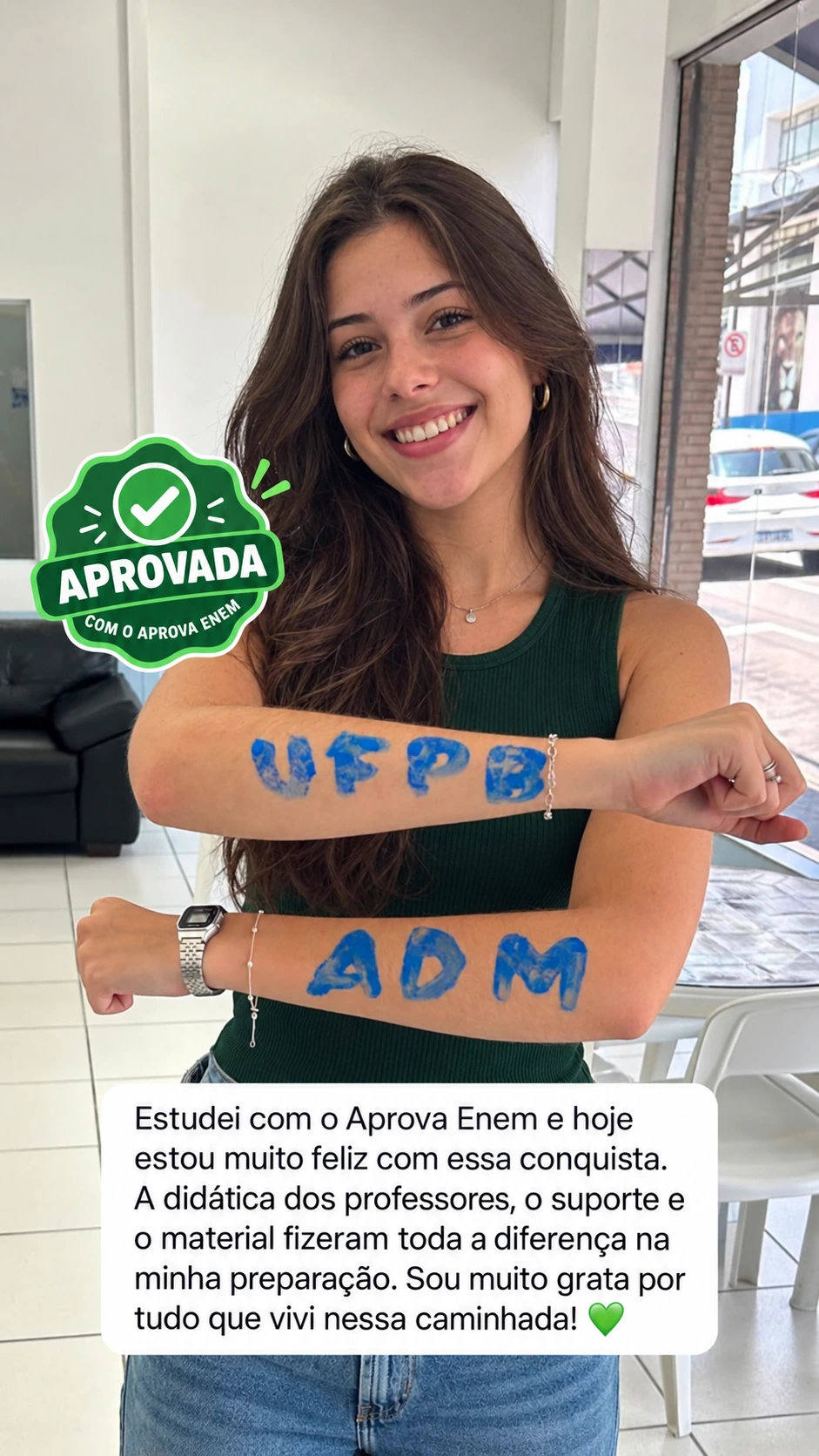 Marina aprovada em Administração na UFPB com o Aprova ENEM